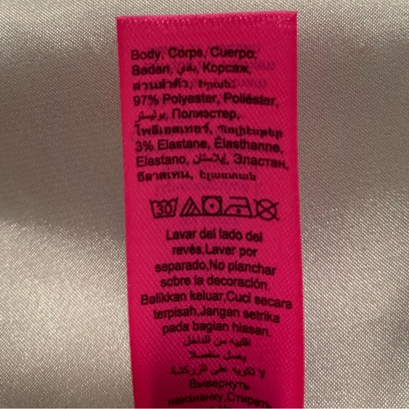 ‘Bride’ Robe - Picture 4 of 4